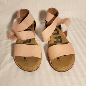WOMEN'S SOREL PINK STRAP SANDALS SIZE 8